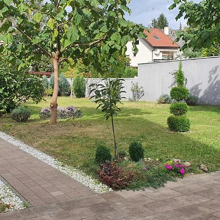 Diamond Palace Varaždin Exterior foto